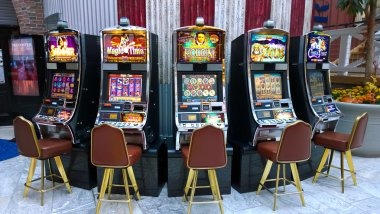 jpslot168 Domino QQ table lobby showing available seats and bet limits